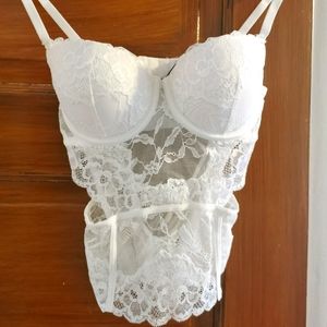 La Senza Bustier/Corset/Lingerie/Bra white small